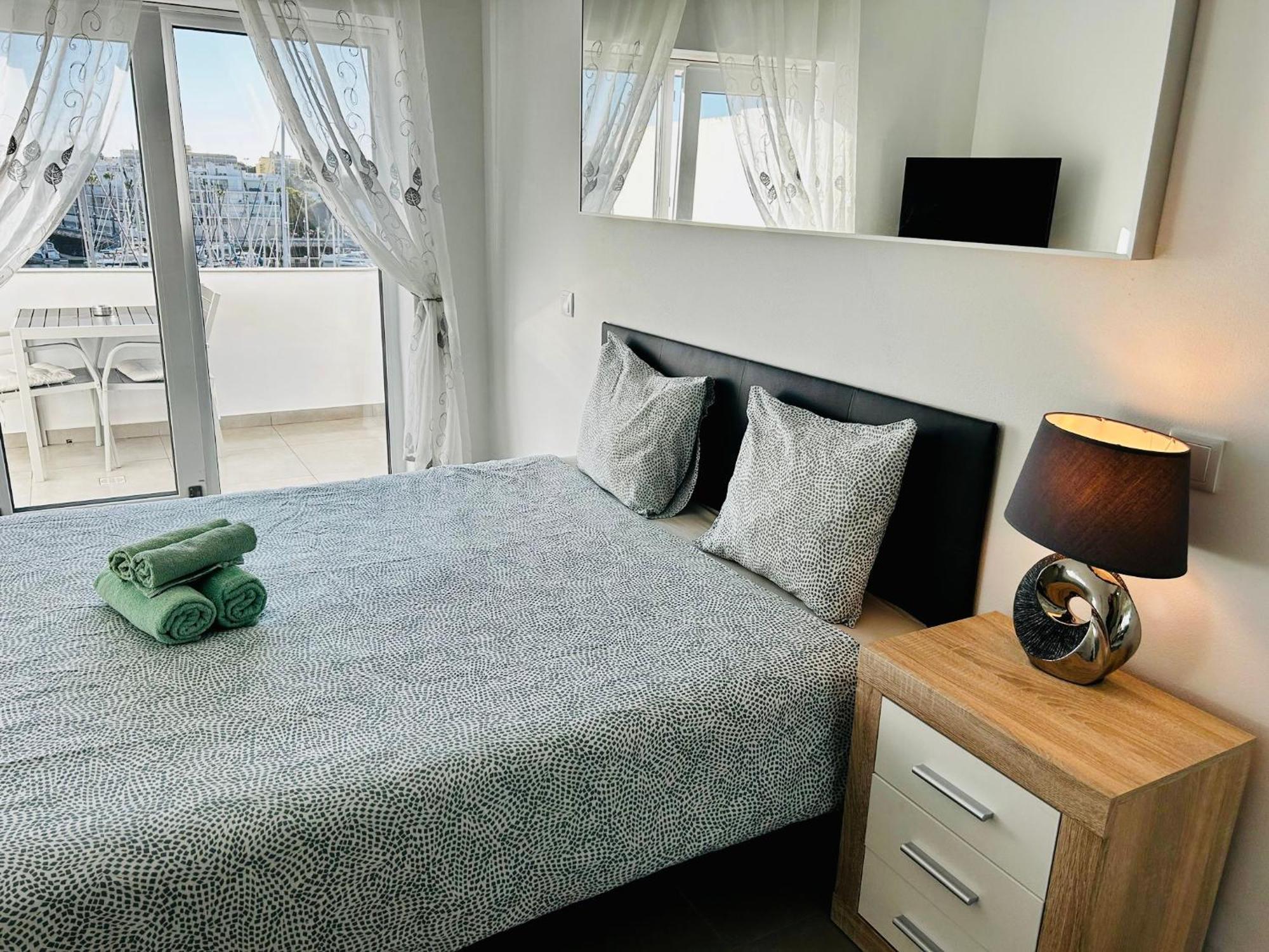 Studio Apt With Spectacular Views Of Lagos Marina Extérieur photo